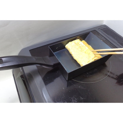 FUJITA KINZOKU Easy-to-use Fluffy Tamagoyaki Pan (Medium) / Iron Square Pan for Japanese Egg Omelette [Direct from Japan]